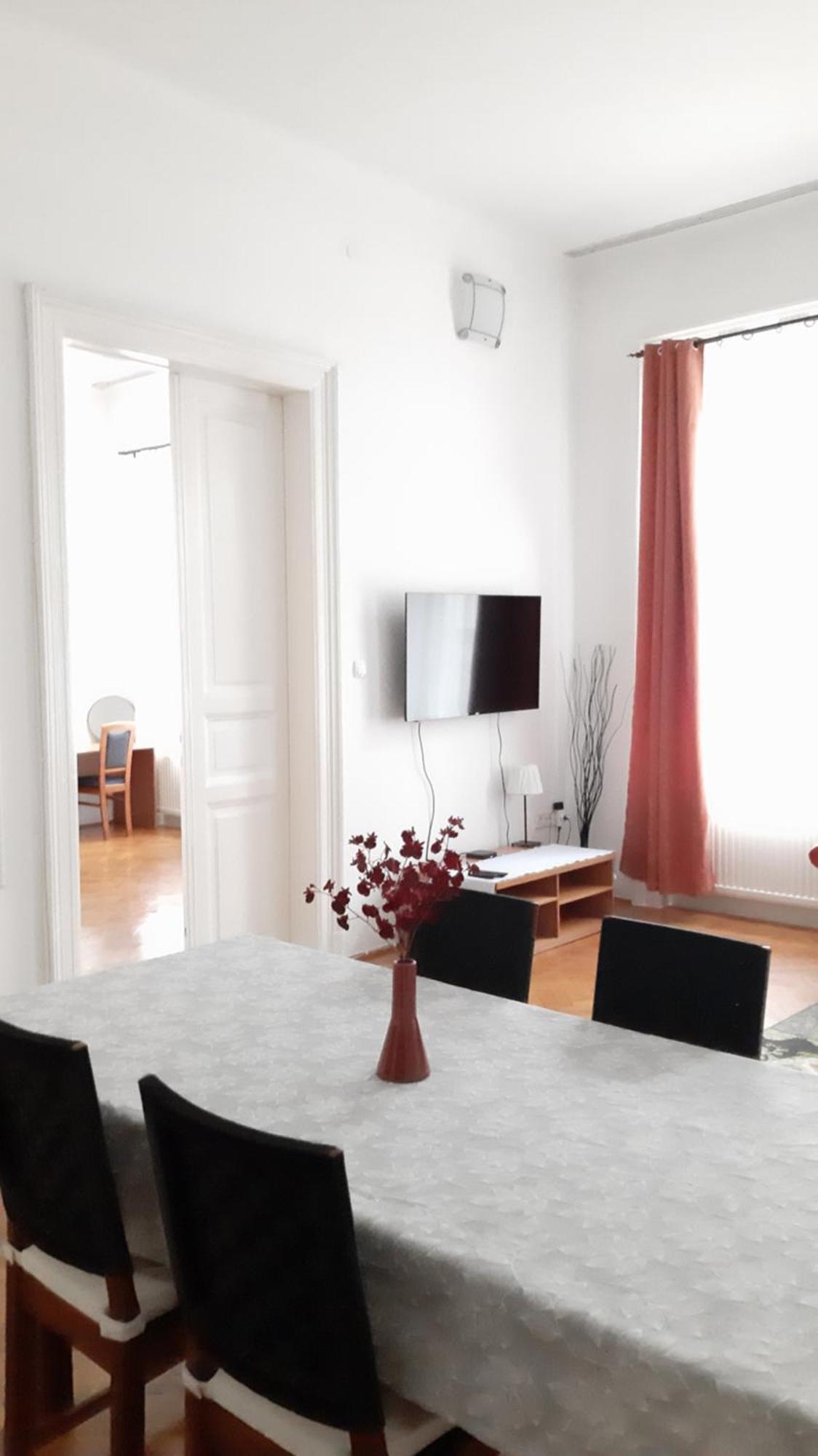 Citypark Classic Downtown Apartment Budapest Esterno foto